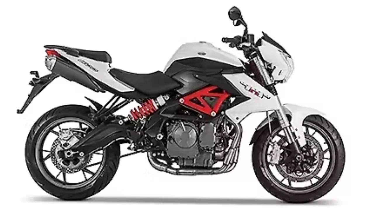 Benelli TNT600i